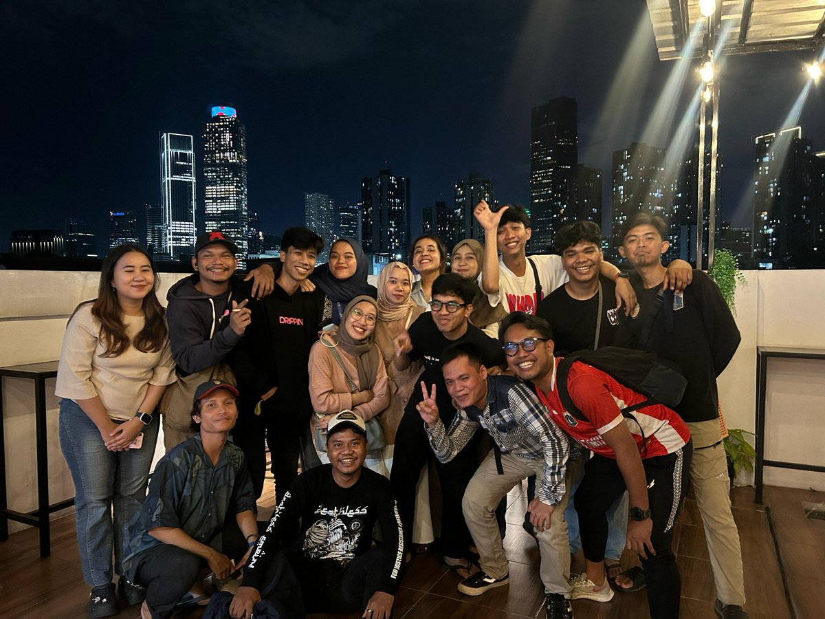 wts sl card via gift 35k tweet media