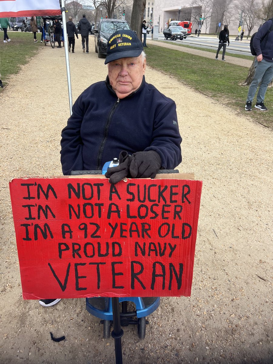 WalshFreedom's tweet photo. At the protest for veterans in DC. https://t.co/9g7FSDzST1