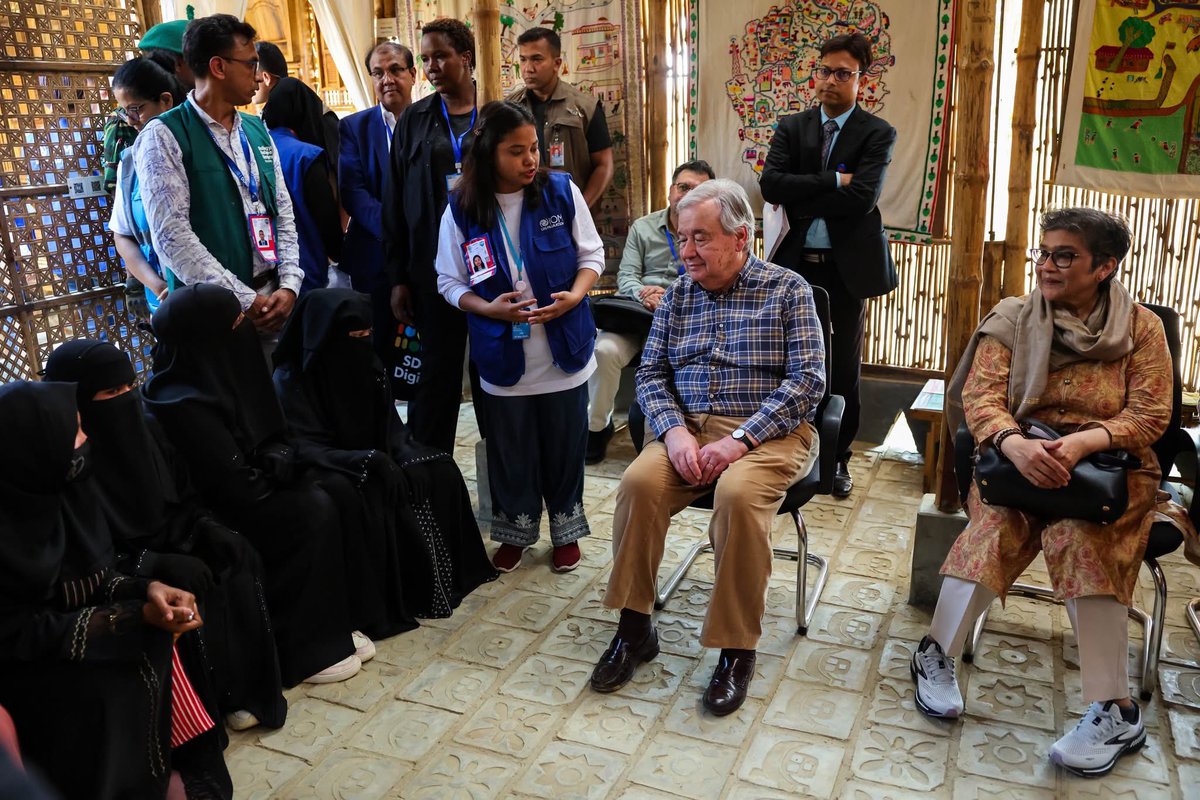 ChiefAdviserGoB's tweet photo. UN Secretary-General @antonioguterres visited Ukhiya, Cox’s Bazar, on Friday, where he engaged with Rohingya children at a learning centre and spoke with Rohingya women at Camp 18. https://t.co/X71Hl6zaAQ