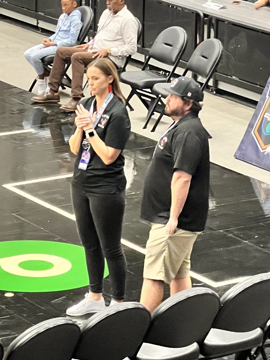 BdaleathleticBC's tweet photo. It’s AT Appreciation Month! Ours may be moving to Tennessee (😭)but we sure do appreciate all he does for our teams! We wish you the best, Coach Batts! #onceabullalwaysabull 🤘@BloomingdaleSHS https://t.co/LGyfZRs8PS