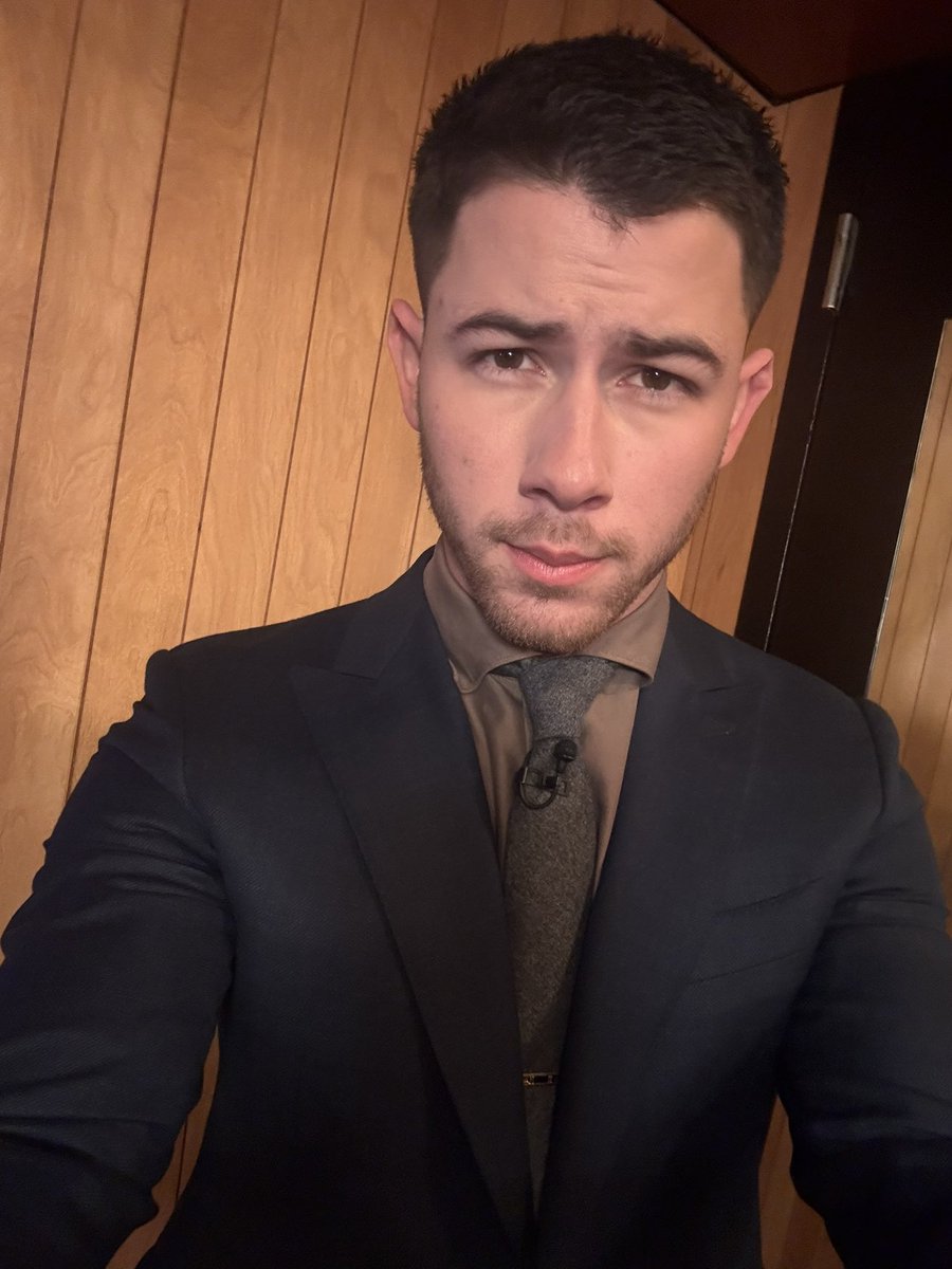 Nick Jonas tweet media