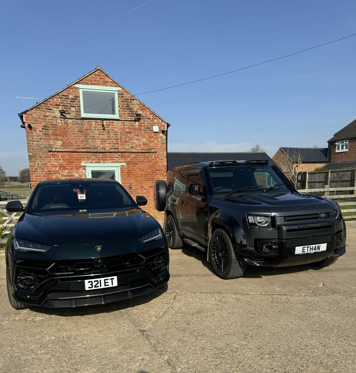PerfectReg's tweet image. Recently our good client Ethan T contacted us to find him a very specific registration, 321 ET.

Here it is now assigned to his @Lamborghini Urus! 🔥👌

If you want your Perfect Reg then contact us today!

#321ET #perfectreg #privateplate #privatereg #Lamborghini #Urus #Lambo