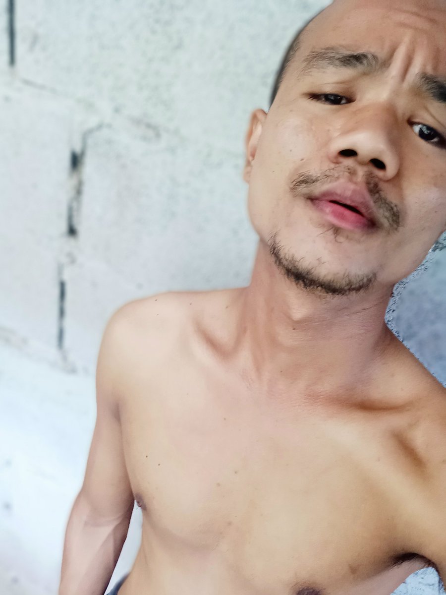 လူကသာပိန်တာ လီးလည်းမကြီးဘူး🤣