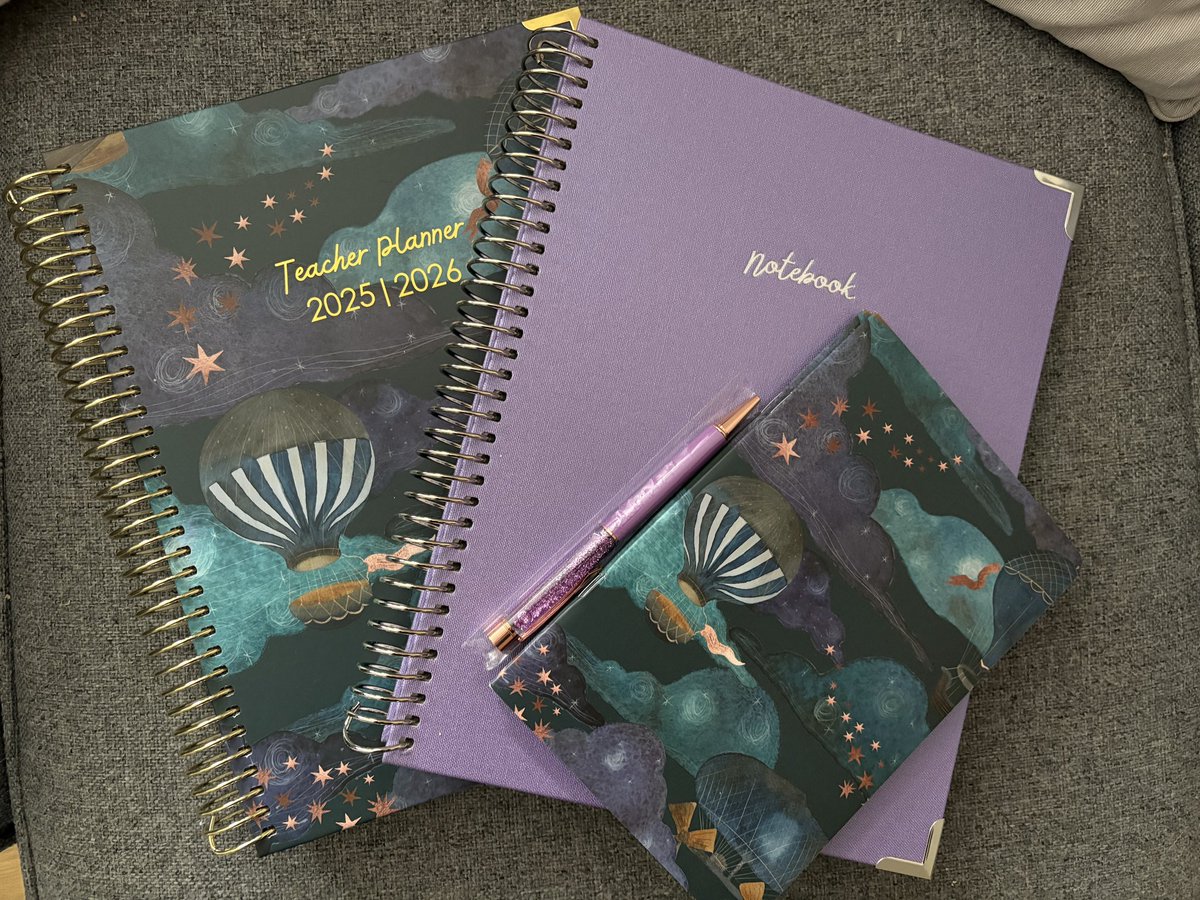 lbiddulph6's tweet image. Delivery Day! My class helped me pick this year and very happy with the choice! Will be my 5th planner @TPositiveTC