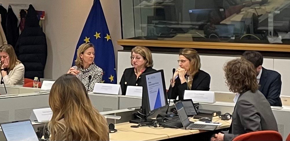 Delighted to kick off the <a href="/EU_Social/">EU Social 🇪🇺</a> &amp; <a href="/IEA/">International Energy Agency</a> and #cleanenergyministerial seminar on sustainable lifestyles, fairness &amp; access to clean energy technologies in Brussels! Joined by speakers from @SpainMITEco, @NorwayMFE &amp; <a href="/WorldResources/">World Resources Institute</a> and experts from across the world.