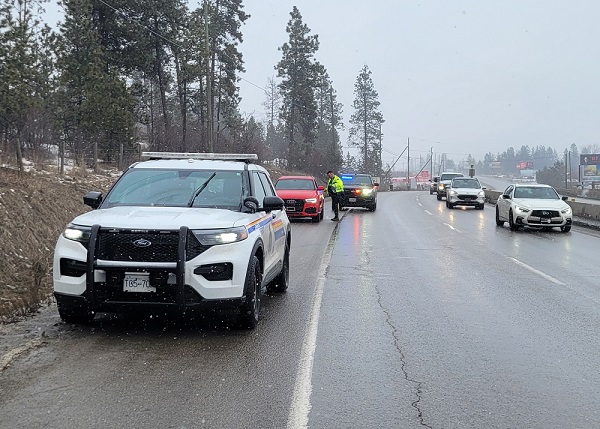 #BCHighwayPatrol  -  BC Highway Patrol wraps up month-long education campaign to Slow Down Move Over bit.ly/4iHKLru