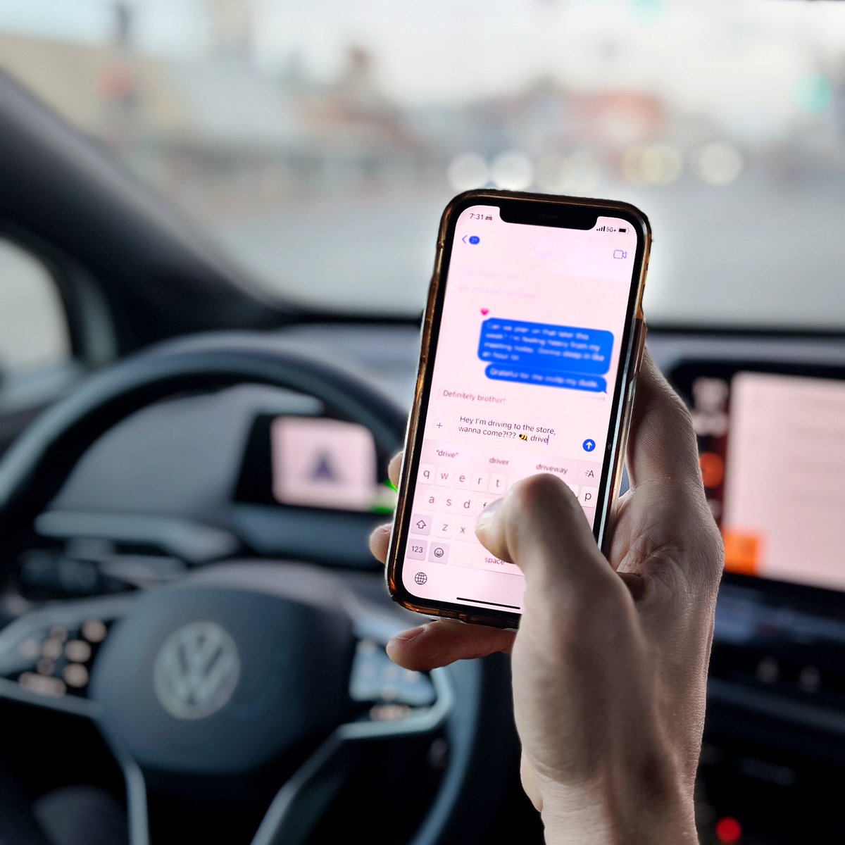 Caltrans9's tweet image. Distracted driving is dangerous, claiming 3,308 lives in 2022. Texting is the most alarming distraction. Sending or reading a text takes your eyes off the road for 5 seconds. At 55 mph, that&apos;s like driving the length of an entire football field with your eyes closed. #notexting