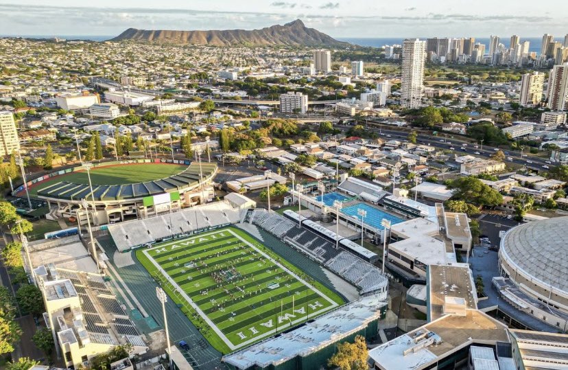 MattP910's tweet photo. Blessed to announce that I will be attending the University of Hawai’i at Manoa in this upcoming fall. 🙏🏽🔥🌊

@uhmanoa https://t.co/R7MT50weWu