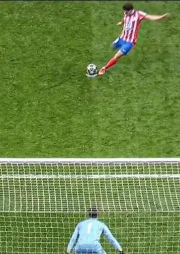 El Real Madrid no para de llorar y hacer comunicados contra los árbitros pero la realidad es que siguen vivos en la Copa del Rey y la Champions gracias a ellos. 

Robaron al Celta y robaron al Atlético.