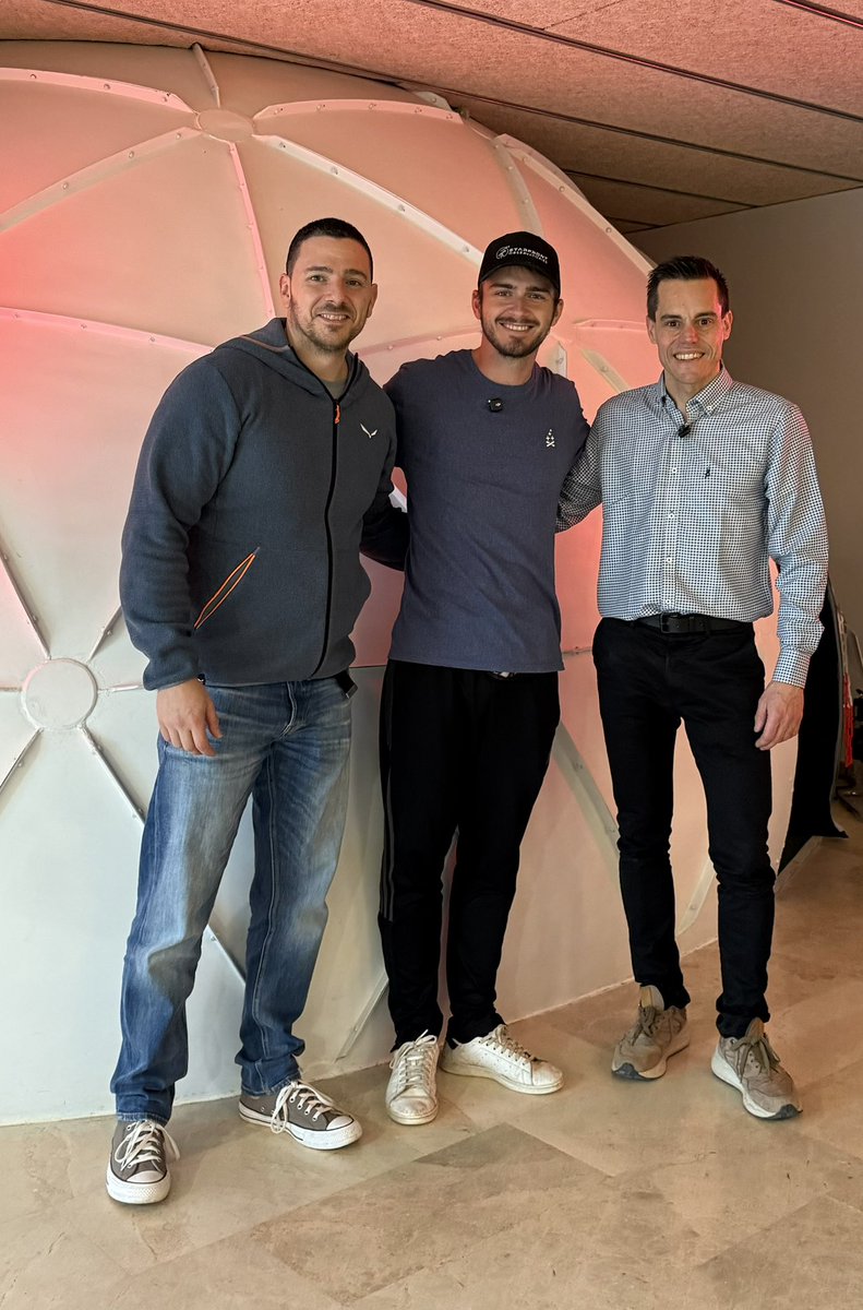 Thanks <a href="/astrofalls/">Bray Falls</a> for visiting us at <a href="/parcastroprades/">Parc Astronòmic Prades</a> during your stay in Spain to assist to <a href="/astrosabadell/">Agrupació Astronòmica de Sabadell</a> Meeting this weekend !!

🎥 Soon at <a href="/astrotivissa/">Astrotivissa</a> channel 24h with Bray Falls 💫