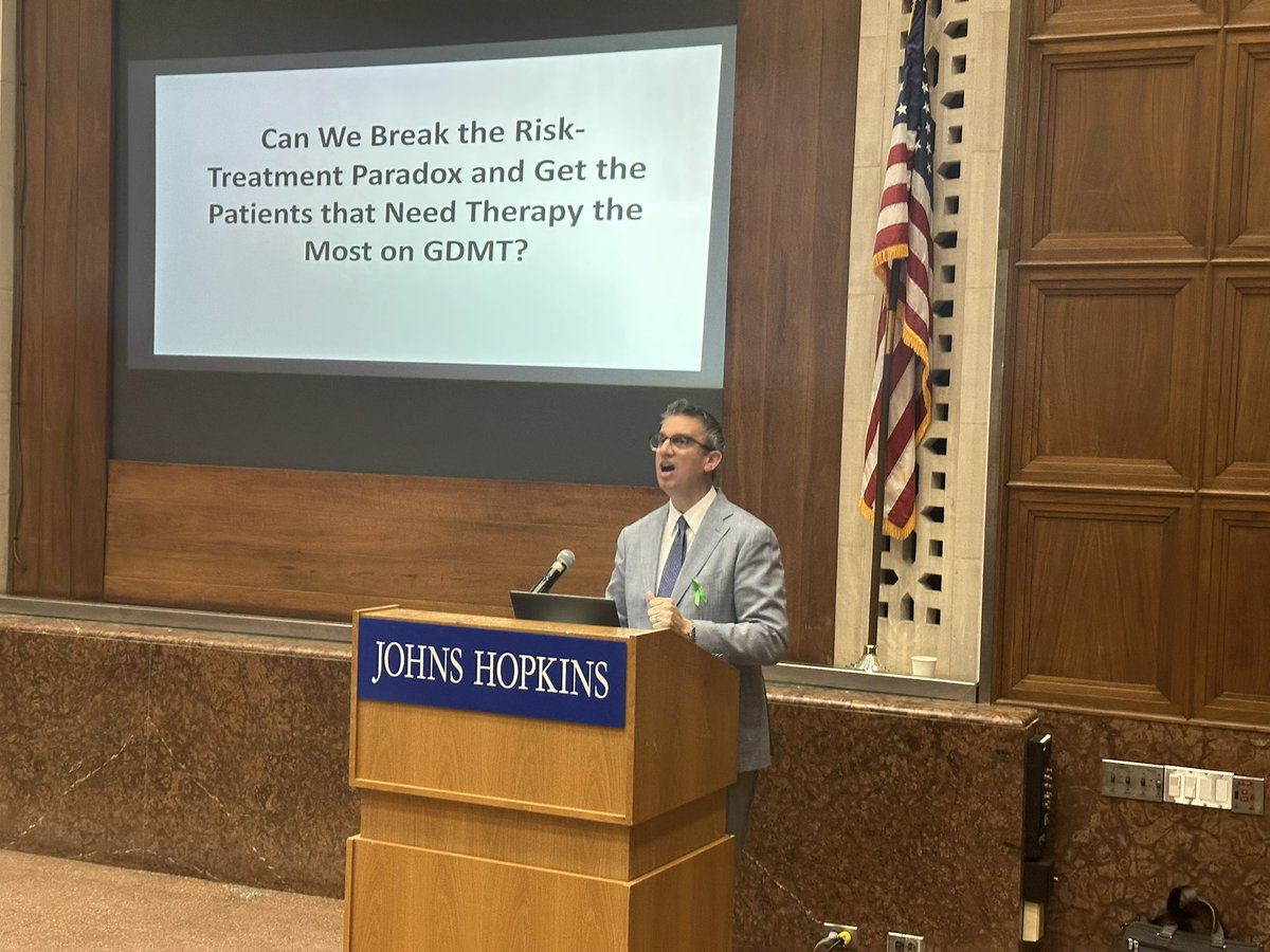 hopkinsneph's tweet photo. What a privilege to have Doctor Steven Coca, from the Icahn School of Medicine at Mount Sinai, in town to speak at our Renal Grand Rounds this morning! #WorldKidneyDayatJohnsHopkins
#KidneyHealthMatters https://t.co/vV3njSlmI4