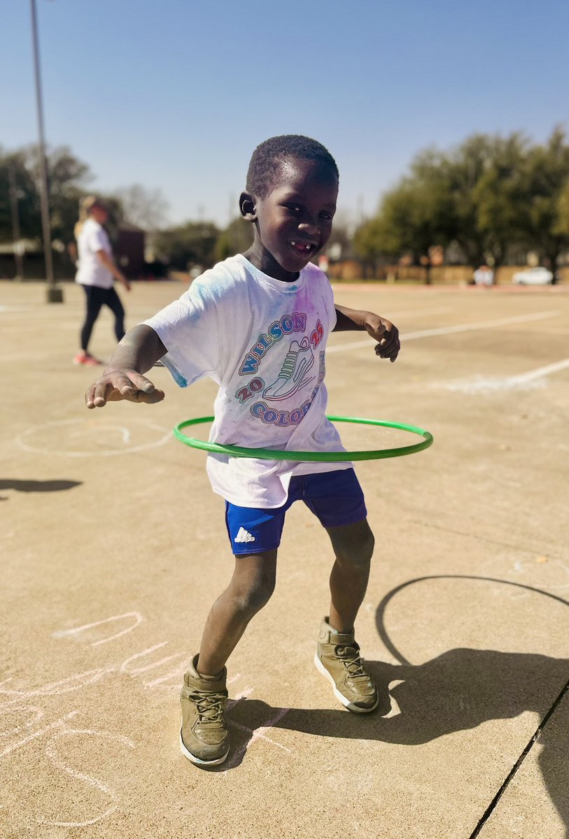 Hoopin’ after the Color Run! 🏃🏿
#WilsonWay