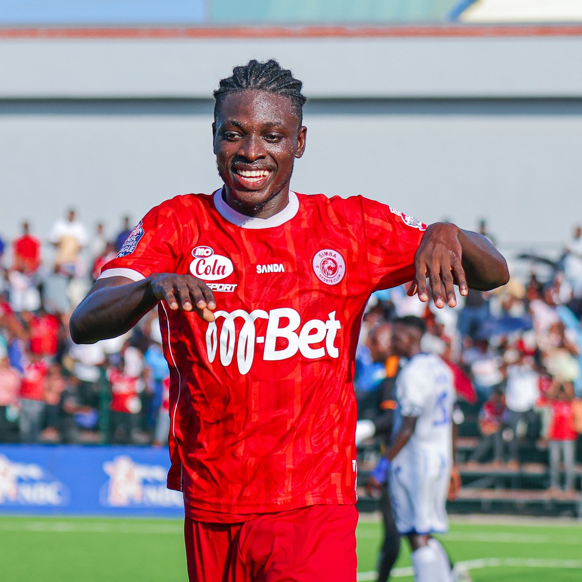 Mkadimbajnr's tweet photo. 🚨Jean Charles Ahoua 🇨🇮, in the previous season with Stella Club de Abidjan, scored 12 goals and provided 9 assists, setting a record as the player involved in the most goals in the Ivory Coast league over the past eight years

⤵️ https://t.co/ckSNpZfOsH
