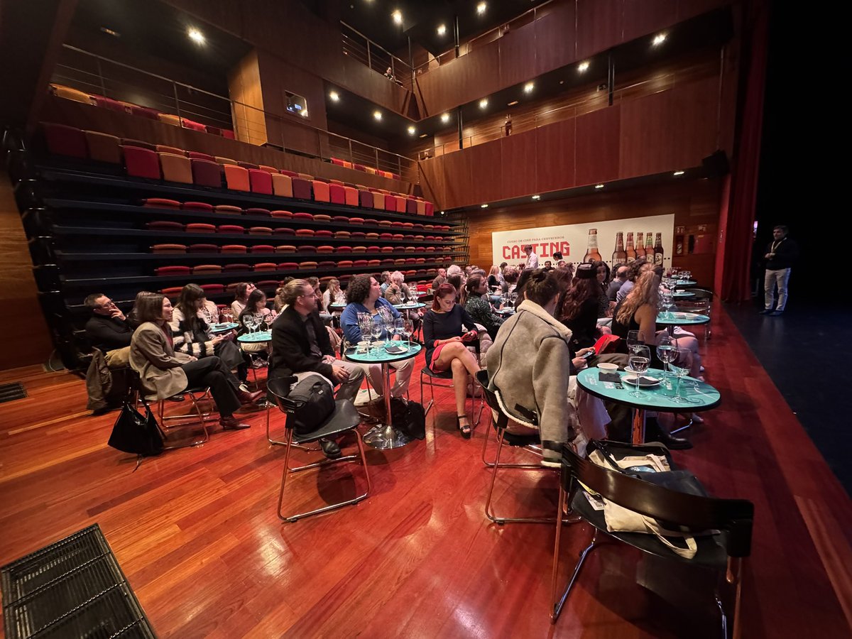 ¡Comienza la sección Cinema Cocina en el #28FestivalMálaga!

Presentado por <a href="/CervezaVictoria/">Cervezas Victoria</a> 
Organizado por <a href="/festivalmalaga/">Festival de Málaga</a> y <a href="/LumenGastro/">Lumen Proyectos Gastronómicos</a>