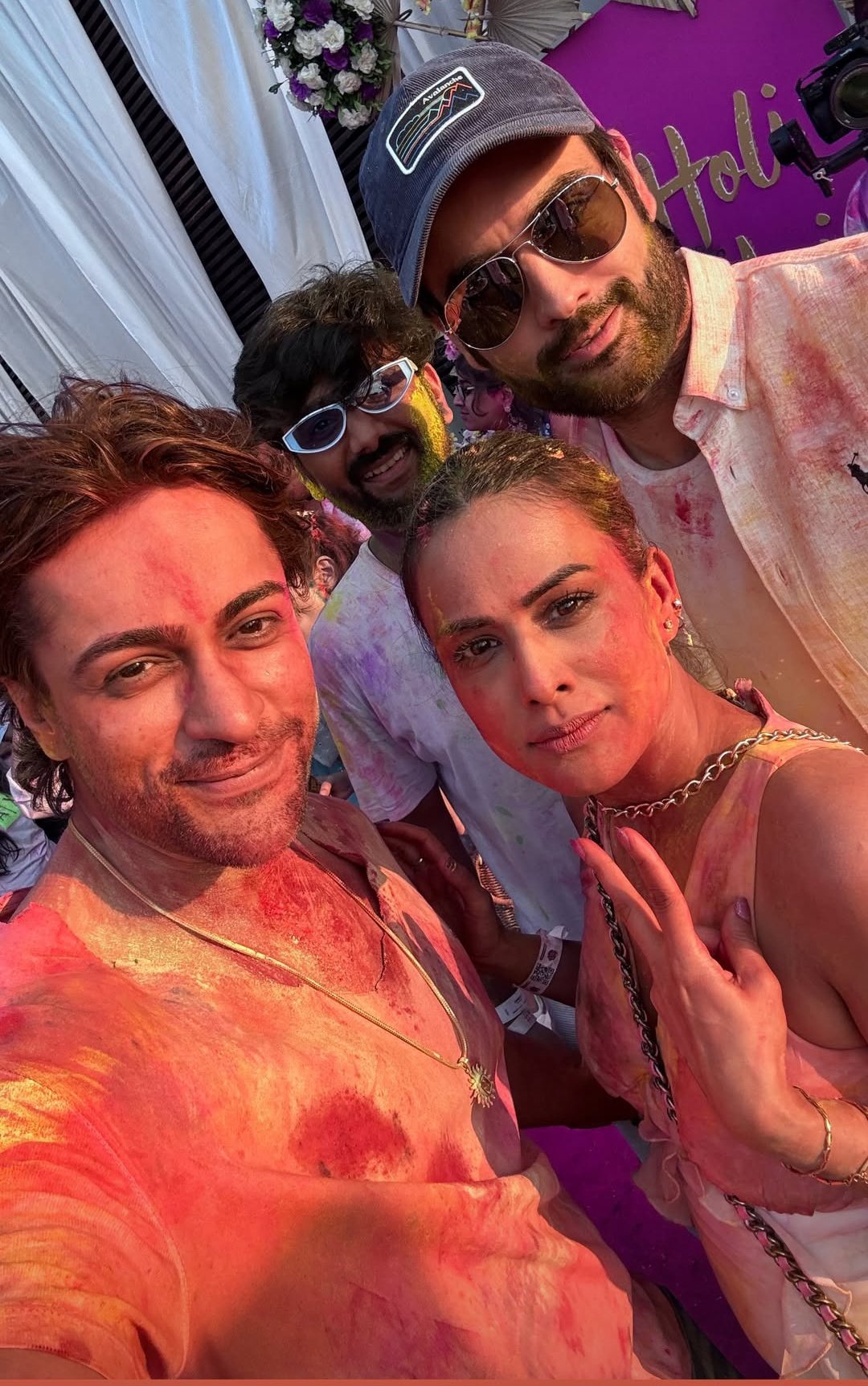 Aahan 🧢 on X: "Vivian Dsena Tejasswi Prakash karan Kundra Shalin bhanot  Nia Sharma her brother, Vicky Jain celebrating Holi at Ankita Lokhande Vicky  party. #HappyHoli #VivianDsena #Karankundrra