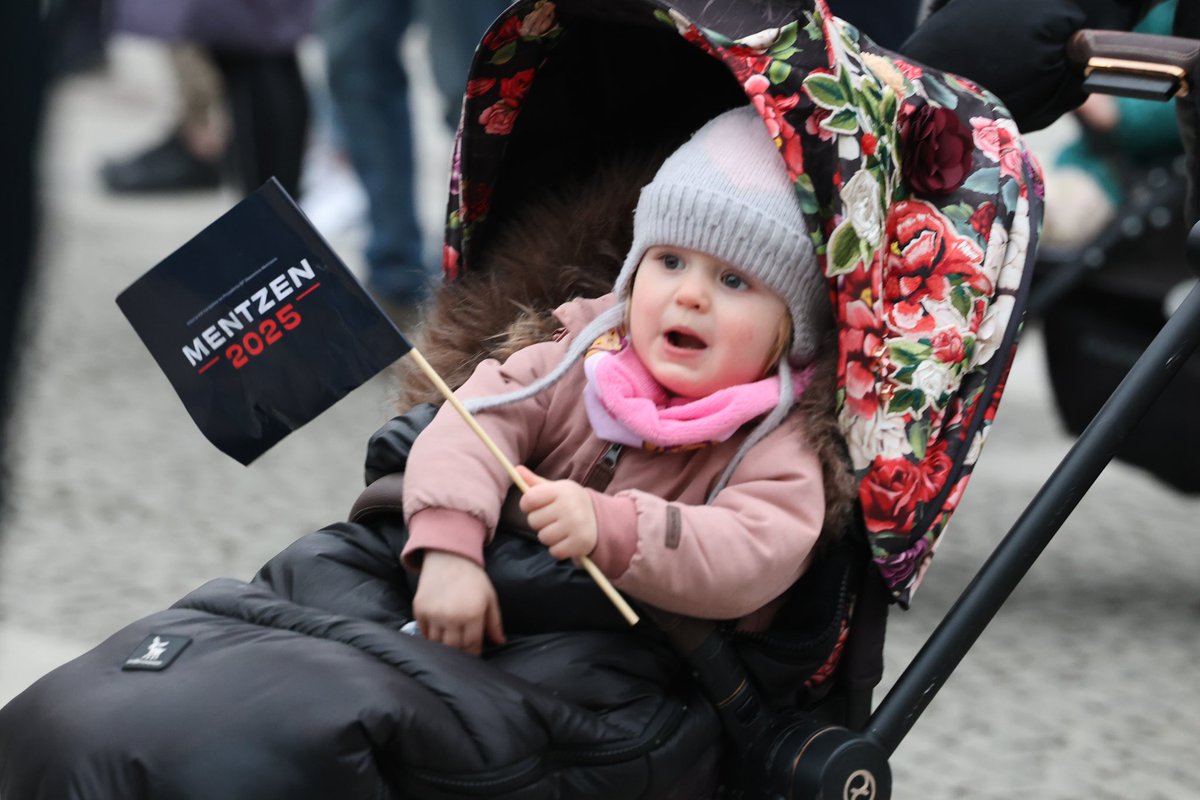 Sławomir Mentzen tweet media