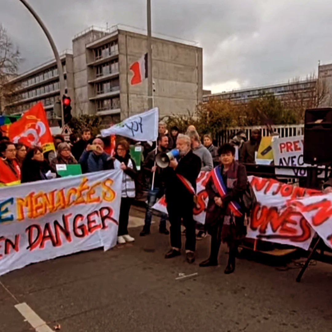 📢 Présent en soutien aux éducateurs spécialisés et aux côtés de l’Inter-organisation Éducation 91

❌️L’objectif : dénoncer la réduction des financements alloués par la majorité du CD 91 à la prévention spécialisée, aux collèges de l’Essonne !

️✅️On ne lâche rien !

#FCPE91