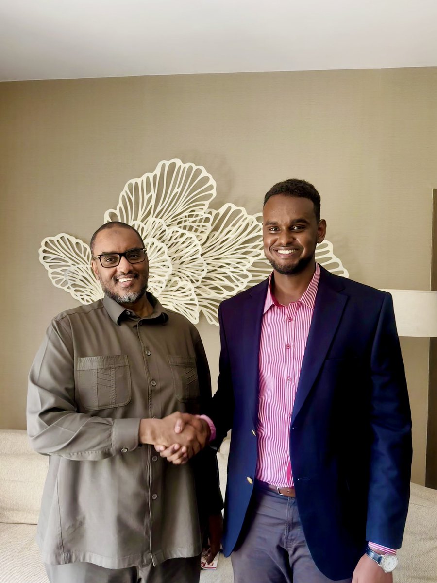 HMaktal's tweet photo. Had a constructive and insightful discussion today with the Ex-NISA Chief Fahad Yasin in Nairobi today. Grateful for the exchange of ideas and thoughtful perspectives. https://t.co/wVvn6ouNNZ