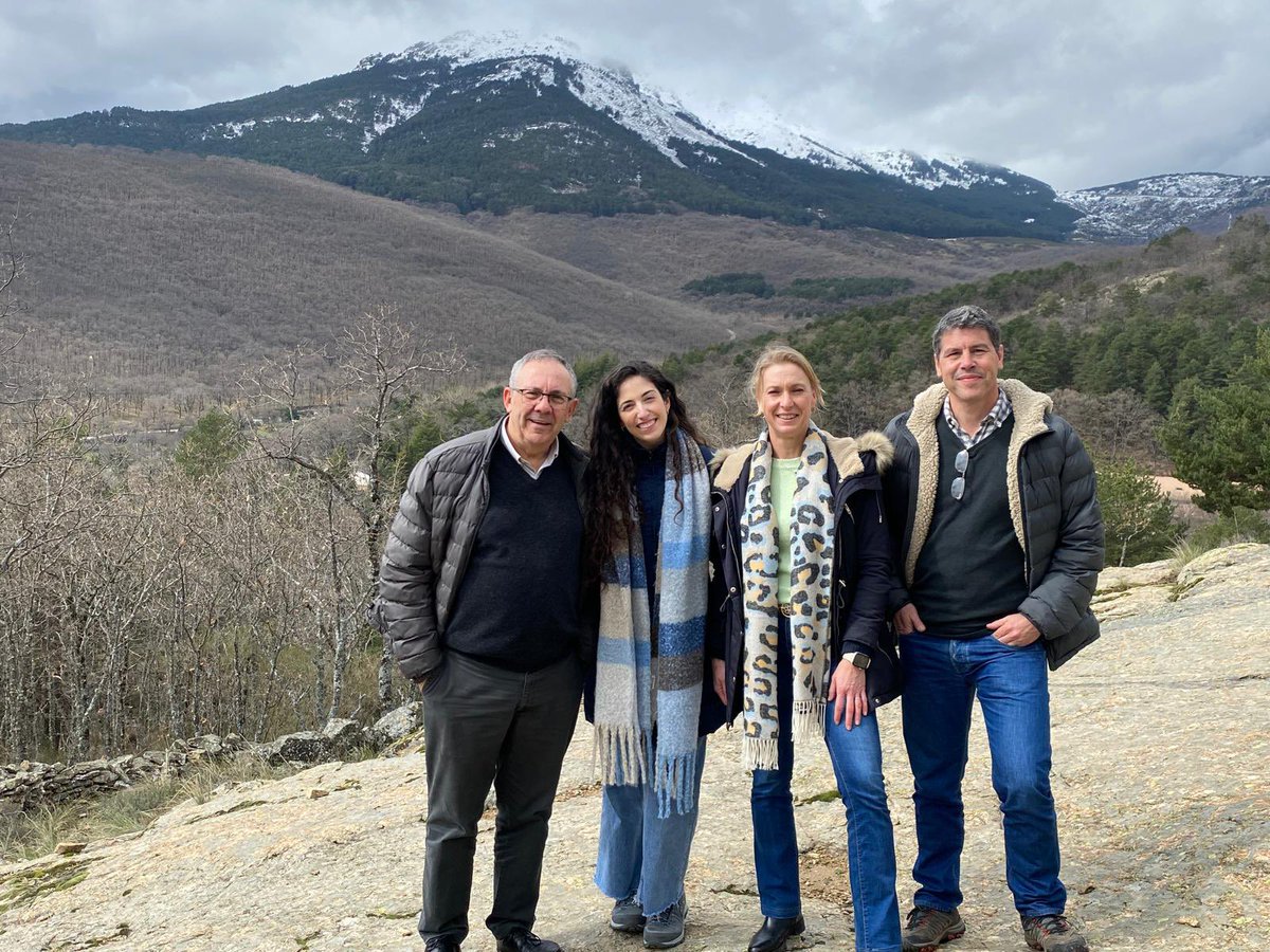 Redox Signaling in Plants Lab (@redoxsigplants) on Twitter photo Really nice meeting of the Redox in Plants spanish network <a href="/PlantRedox/">RedoxInPlants</a> at the pleasant “La Cristalera" residence in the mountains of Miraflores de la Sierra. Really nice meeting of the Redox in Plants spanish network <a href="/PlantRedox/">RedoxInPlants</a> at the pleasant “La Cristalera" residence in the mountains of Miraflores de la Sierra.