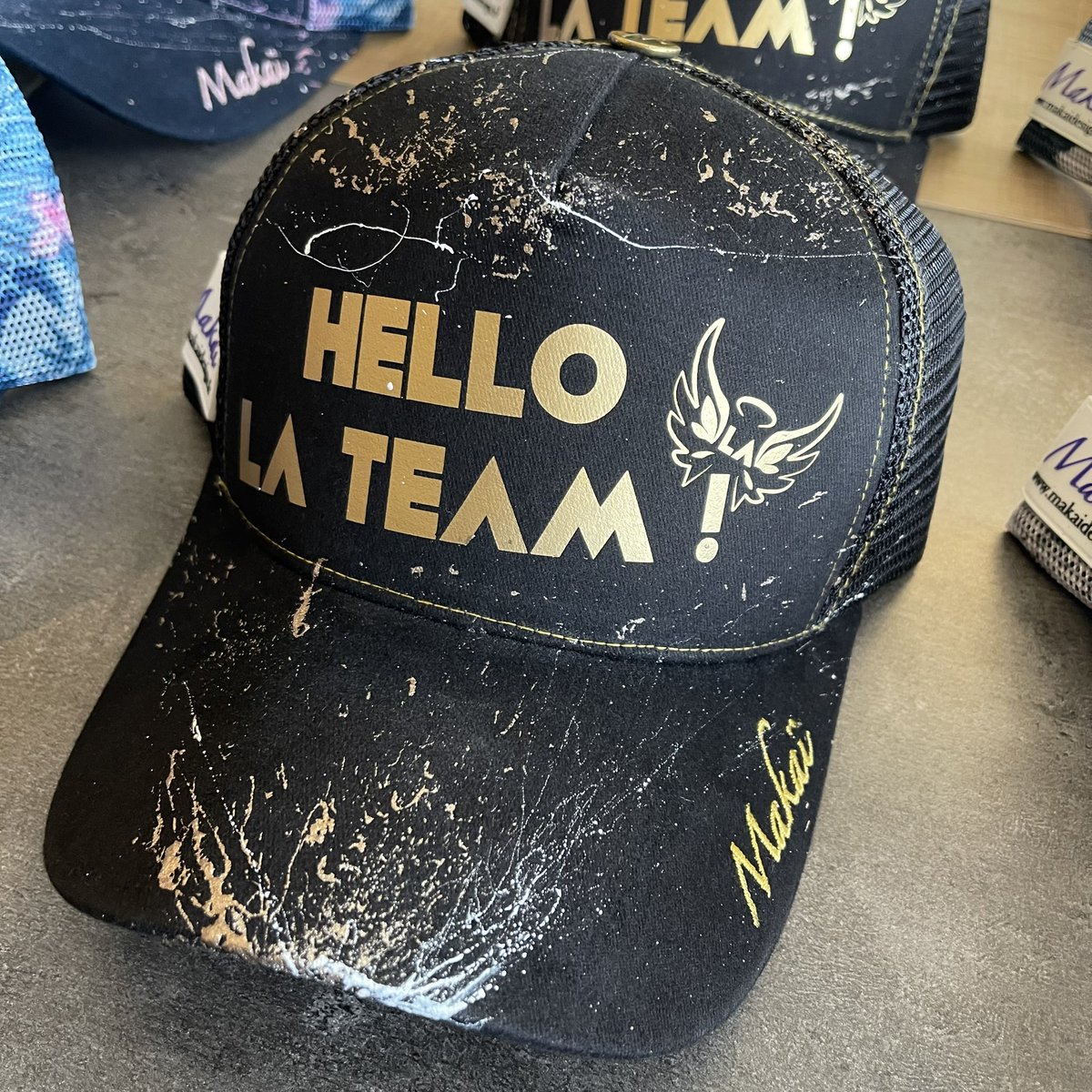 🔥 ELLES SONT DE RETOUR ! 🔥

Vous les attendiez avec impatience… Nos casquettes HELLO LA TEAM en collaboration avec la sublime Little Angel sont enfin de retour ! 🎉 Après une rupture de stock éclair… <a href="/LittleAngel84X/">Littleangel84</a> 
#HelloLaTeam #Makaï #LittleAngel #Casquette #EditionLimitée