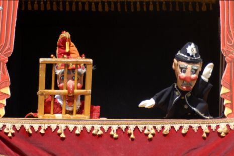 maskandpuppetcentre (@maskandpuppet) on Twitter photo Come on in, out of the Spring cold this weekend for That's the Way to Do IT! by Professor Clive Chandler on Sun 16 Mar 2pm at the Scottish Mask & Puppet Centre maskandpuppet.co.uk/.../thats-the-… In Partnership with GICF <a href="/GlasgowComedy/">Glasgow Comedy Festival</a> <a href="/WhatsOnGlasgow/">What's On Glasgow</a> <a href="/glasgowswestend/">Pat Byrne - Glasgow West End</a> <a href="/wawdtglasgow/">Whats On For Kids</a> Come on in, out of the Spring cold this weekend for That's the Way to Do IT! by Professor Clive Chandler on Sun 16 Mar 2pm at the Scottish Mask & Puppet Centre maskandpuppet.co.uk/.../thats-the-… In Partnership with GICF <a href="/GlasgowComedy/">Glasgow Comedy Festival</a> <a href="/WhatsOnGlasgow/">What's On Glasgow</a> <a href="/glasgowswestend/">Pat Byrne - Glasgow West End</a> <a href="/wawdtglasgow/">Whats On For Kids</a>