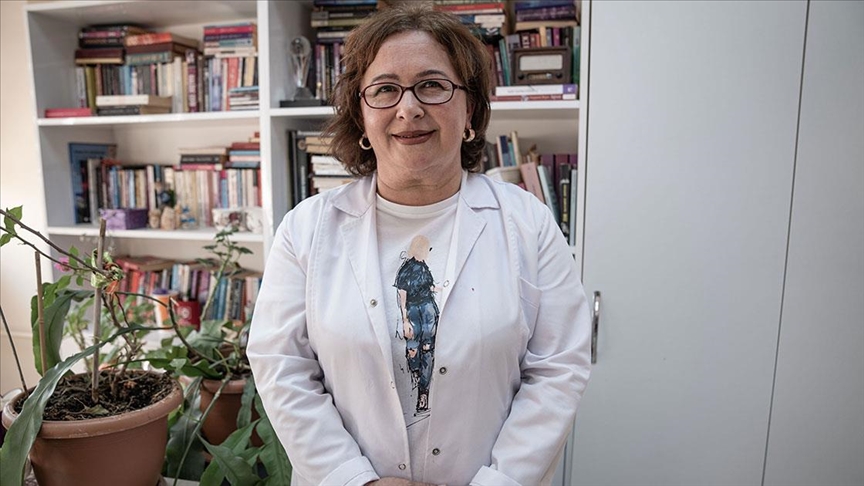 ❝Şu anda kuduz riskli ülke konumundayız❞

Atatürk Üniversitesi Veteriner Fakültesi Veterinerlik Zootekni Ana Bilim Dalı Öğretim Üyesi Prof. Dr. Nilüfer Sabuncuoğlu, sahipsiz köpek sorununa ilişkin konuştu v.aa.com.tr/3509397