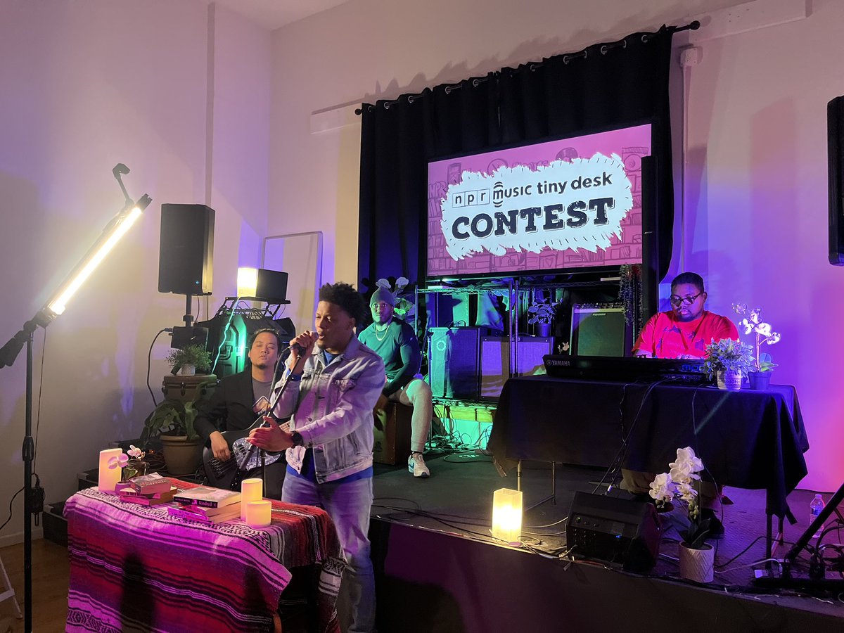 descendent__'s tweet image. Watch my most recent video submission for the #TinyDeskContest, where I performed &apos;Tired&apos; with a live band on my YouTube channel! We faced some obstacles during filming, but overall it was a great time. ⬇️ 

youtu.be/jHd_nnvRhu4?si…