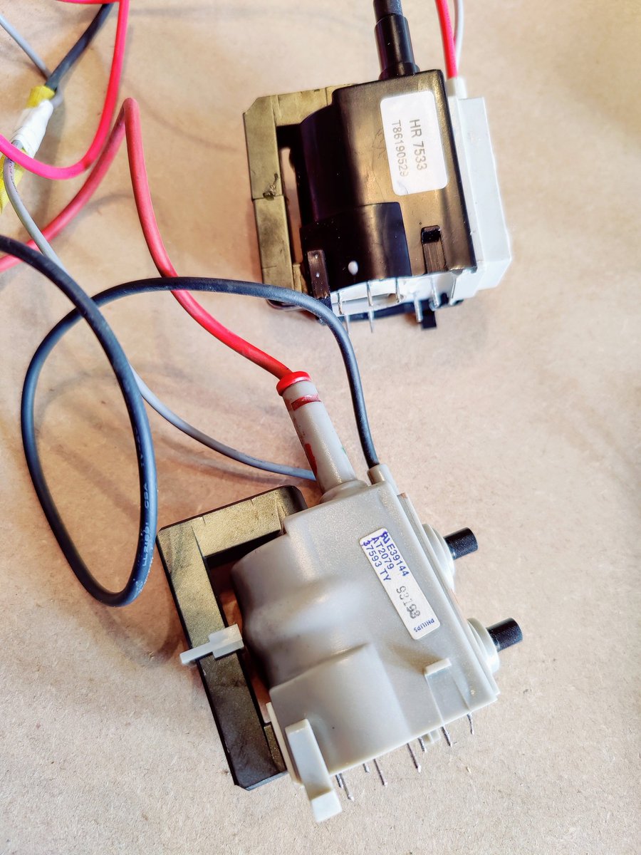 A few more checks needed but a new LOPT has fixed this Atari ST monitor for <a href="/MuseumComputing/">Museum of Computing</a> 
The HR STVDST-01 TV simulator is a useful tool for confirming the old LOPT was faulty before replacing it. The old LOPT has a strange bulge which could be from a winding breaking down.