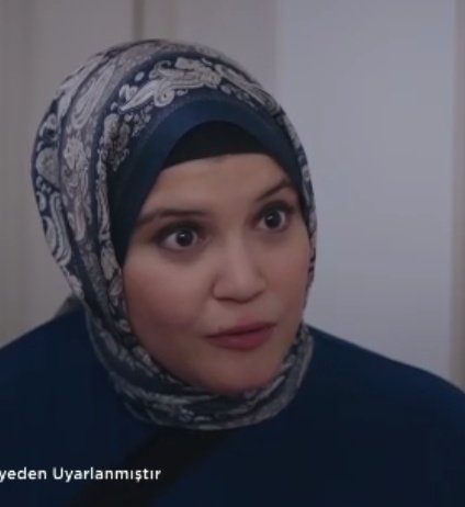 Rosachanceka's tweet photo. Nilay saf kötü bir karakter ve mutlu olmayı, bu mutluluğu ile hava satmayı hiç hak etmiyor.. Umarım Mustafa tez zamanda bundan boşanır da insanların yalnızlığı ila dalga geçilmeyeceğini anlar. https://t.co/OrklNNYKpB