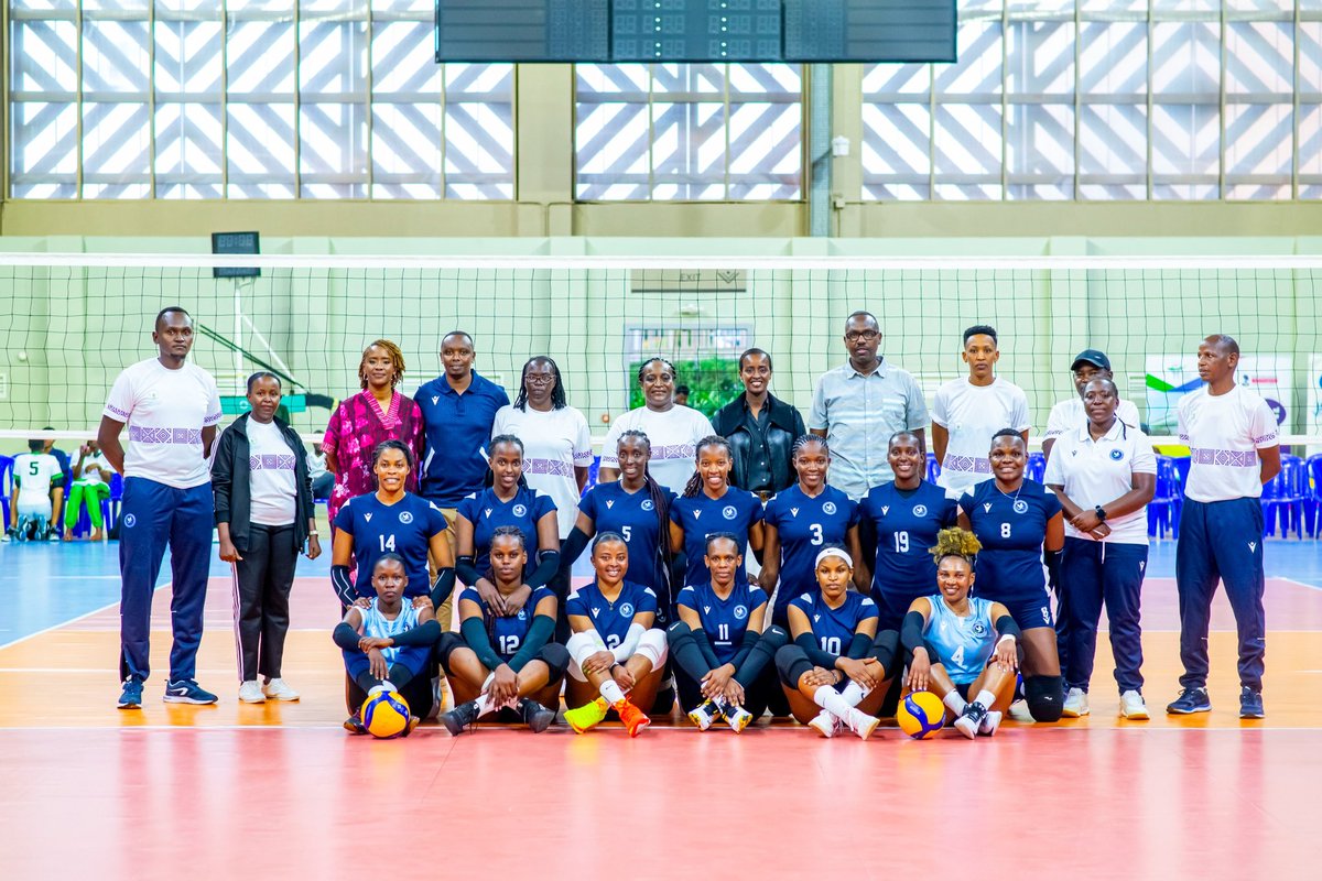 Ministry of Gender & Family Promotion | Rwanda (@rwandagender) on Twitter photo Mu gukomeza kwizihiza Umunsi Mpuzamahanga w’Umugore hakorwa ubukangurambaga bwo kuzamura impano z’abakobwa muri siporo, Minisitiri <a href="/U_Consolee/">Uwimana Consolee</a> na <a href="/nmukazayire/">Nelly Mukazayire</a> bitabiriye imikino ya #Playoffs ya volleyball yahuje amakipe y’abakobwa ya <a href="/rnpvcofficial/">Police Volleyball Club</a> n’ikipe ya <a href="/Kepler_Sports/">Kepler Sports</a> . Mu gukomeza kwizihiza Umunsi Mpuzamahanga w’Umugore hakorwa ubukangurambaga bwo kuzamura impano z’abakobwa muri siporo, Minisitiri <a href="/U_Consolee/">Uwimana Consolee</a> na <a href="/nmukazayire/">Nelly Mukazayire</a> bitabiriye imikino ya #Playoffs ya volleyball yahuje amakipe y’abakobwa ya <a href="/rnpvcofficial/">Police Volleyball Club</a> n’ikipe ya <a href="/Kepler_Sports/">Kepler Sports</a> .