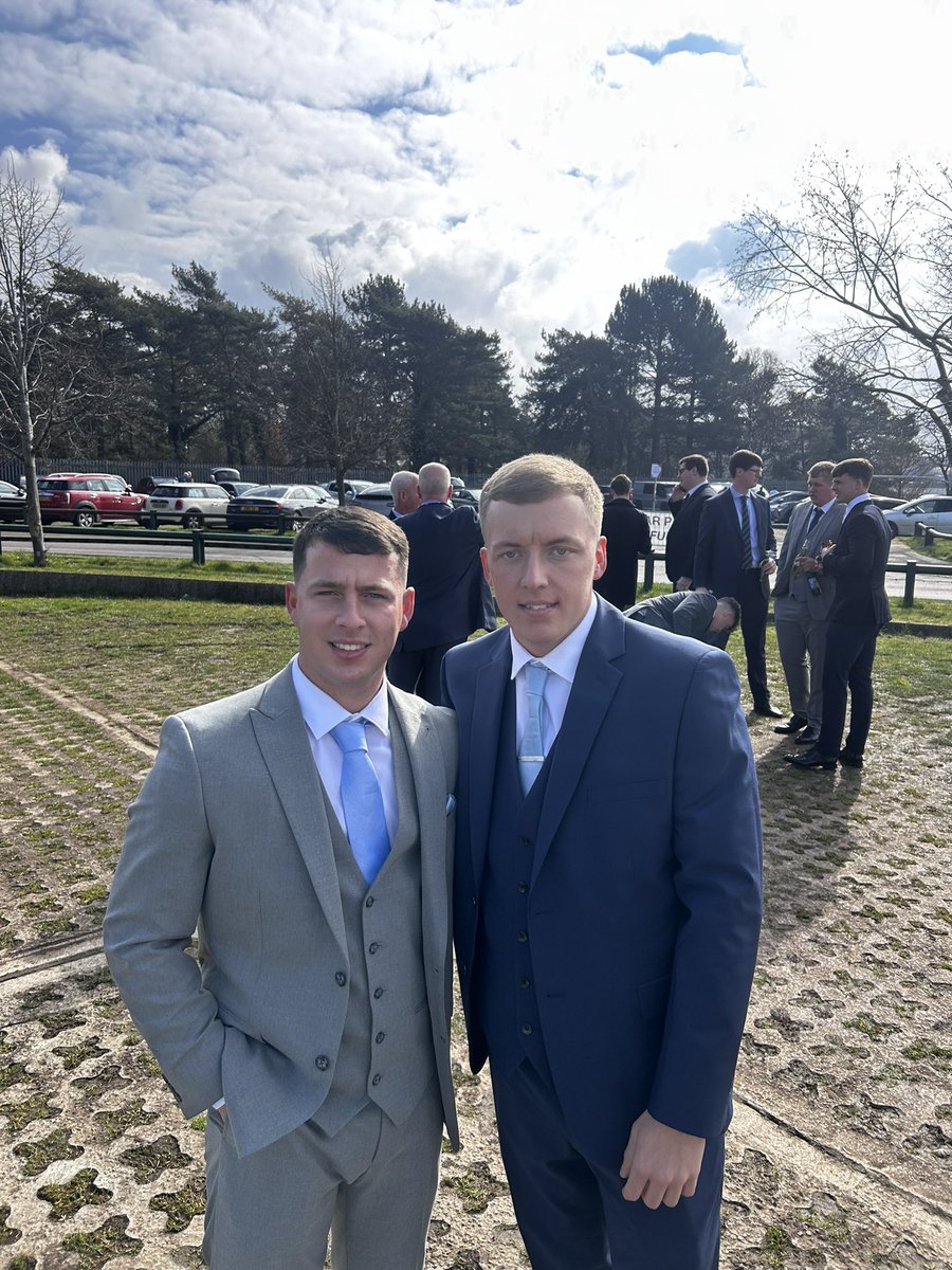 Not Wa Iz Fat Bum tweet media