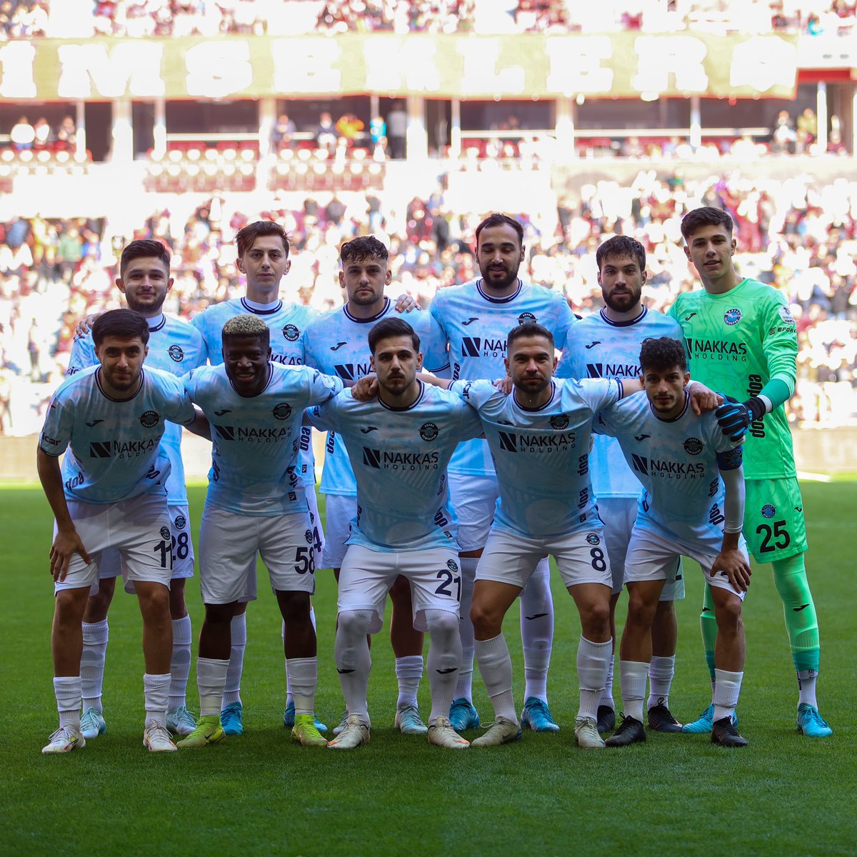 Murateserr_'s tweet photo. Asla Pes Etmeden Mücadeleye Ve Savaşmaya devam💙⚡️ https://t.co/Xxgs4yChYu