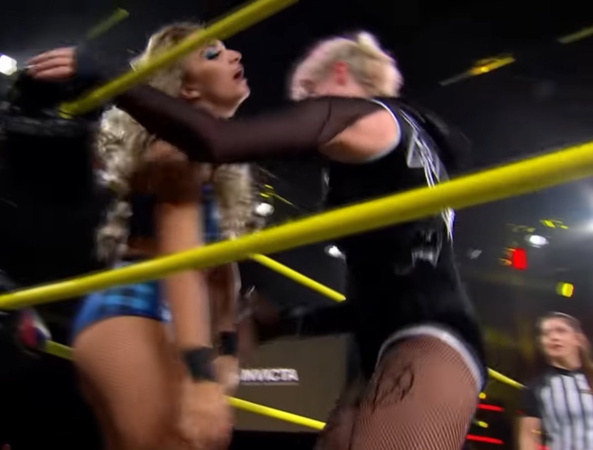 alexDLipa's tweet image. Watching this incredible match between @XiaBrookside and @WeAreRosemary from #ImpactWrestling only injustice was the outcome xia deserves better