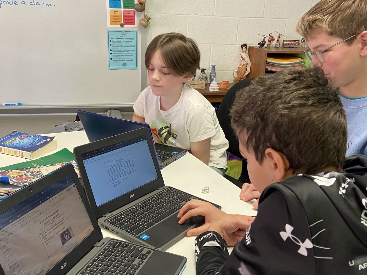 Amy Robinson tweet media