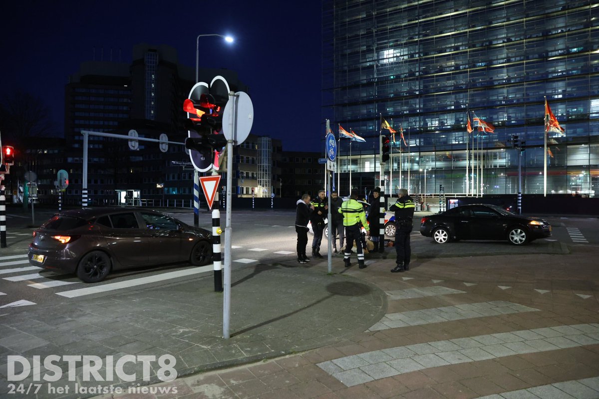 Fietsster gewond na botsing met auto in Rijswijk