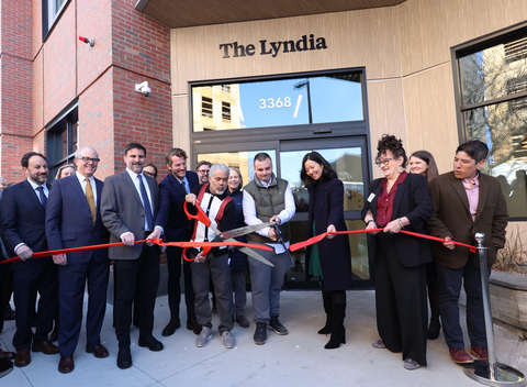 TCBCommunities's tweet image. Boston @MayorWu  joined The Community Builders &amp;amp; Pine Street Inn, along with city, state and community partners to celebrate the opening of The Lyndia – New England’s largest supportive housing development with 202 homes for formerly homeless individuals and lower-income families