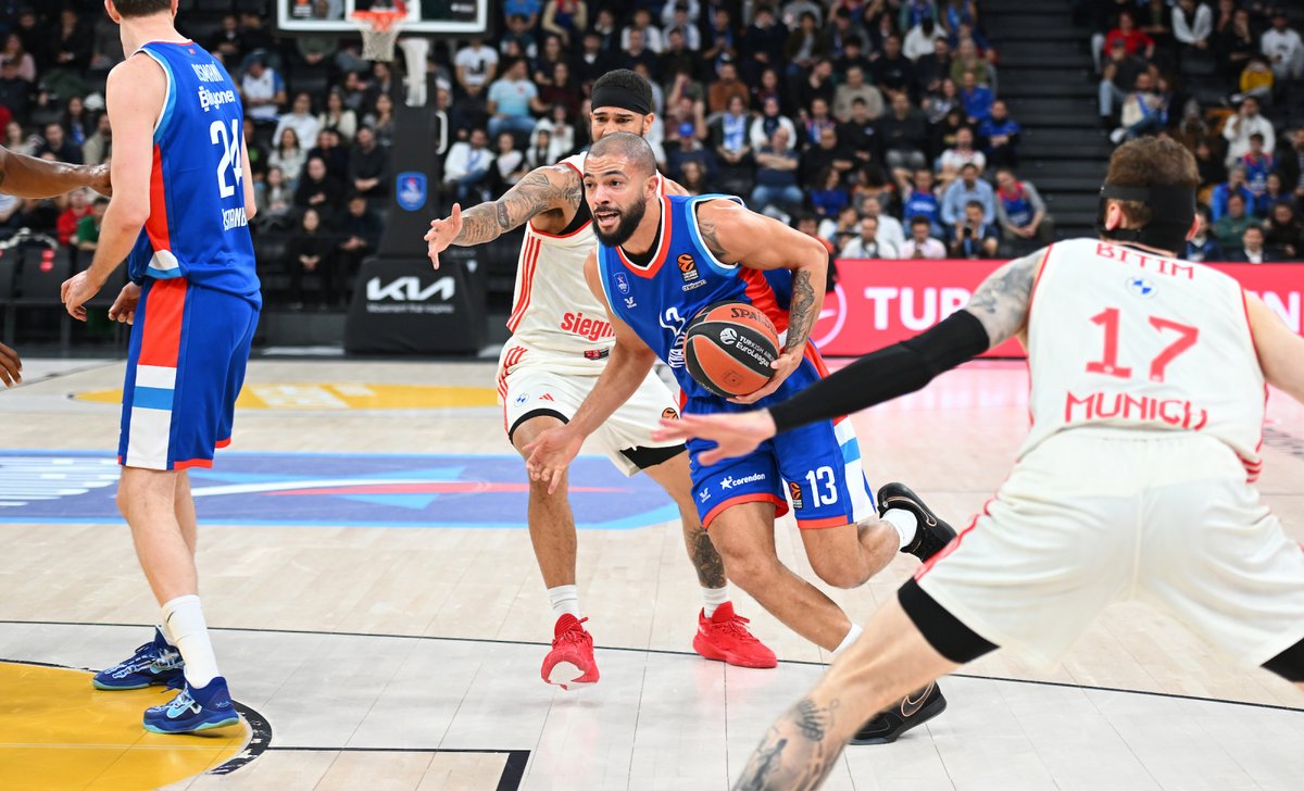 Can İşbakan (@canisbakan) on Twitter photo 🏀 Sezonun en kritik dönemeçlerinden birinde; Anadolu Efes, Bayern Münih deplasmanında.
🎙️22.30'da <a href="/emreyaziciol/">Emre Yazıcıol</a> ile <a href="/ssporttr/">S Sport</a> ve <a href="/ssportplustr/">S Sport Plus</a>'tayız. 🏀 Sezonun en kritik dönemeçlerinden birinde; Anadolu Efes, Bayern Münih deplasmanında.
🎙️22.30'da <a href="/emreyaziciol/">Emre Yazıcıol</a> ile <a href="/ssporttr/">S Sport</a> ve <a href="/ssportplustr/">S Sport Plus</a>'tayız.