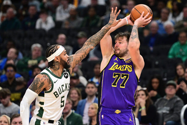tylermackay_'s tweet photo. After his 45pt outburst last night, Luka Doncic now ranks 239th on the Lakers all-time scoring list. He passed: 
Tierre Brown
Corey Brewer
Erwin Mueller
Stanley Johnson
Swen Nater
Derek Harper
Isaiah Thomas
Joe Hutton
Butch Carter
Marcelo Huertas https://t.co/88BW2qvHdj