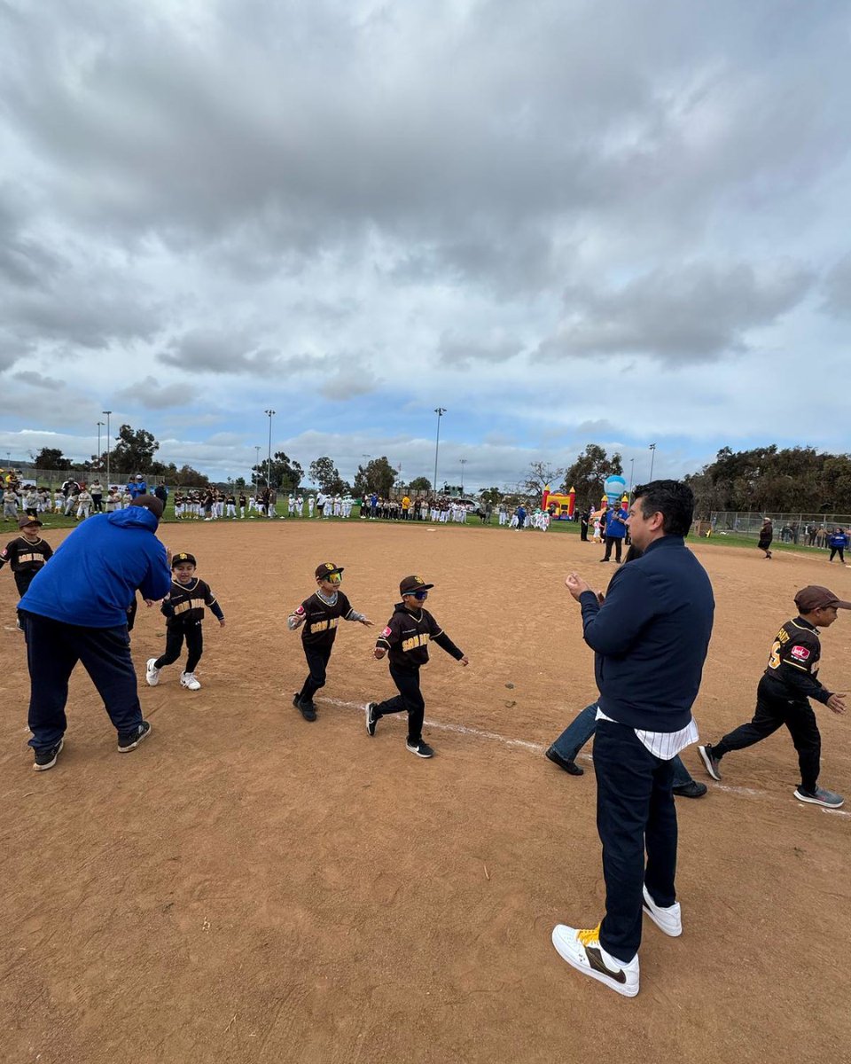 David Alvarez tweet media