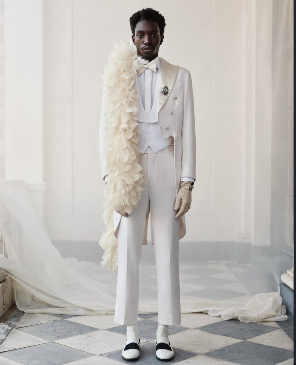 StreetFashion01's tweet photo. The MET catalogue for Superfine: Tailoring Black Style shot by Tyler Mitchell (2025) https://t.co/C0VqF4d2Ik
