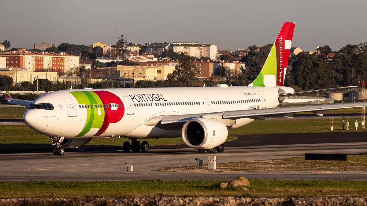 HugoFraca's tweet image. TAP, la compagnie nationale portugaise, célèbre aujourd’hui ses 80 ans 🇵🇹