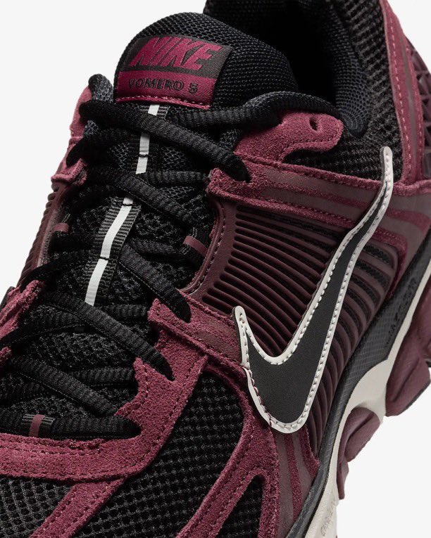 snkr_twitr's tweet photo. AD: $120 w/code SP25
Nike Zoom Vomero 5 'Dark Team Red/Burgundy Crush'

Shop-> https://t.co/s7hVuonw7h https://t.co/84kkiJRqZs
