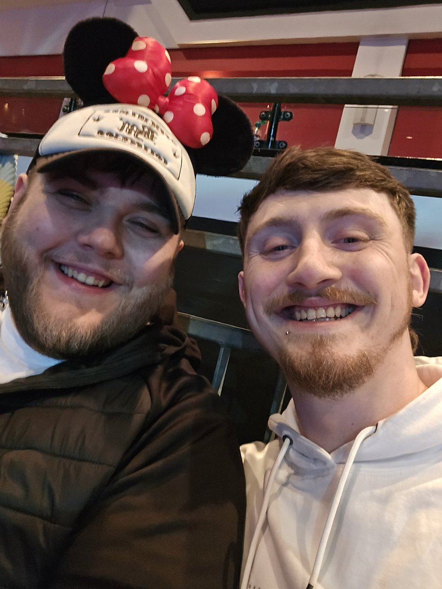 EPXXIII's tweet photo. #DisneyOnIce https://t.co/kGzbhe2X60