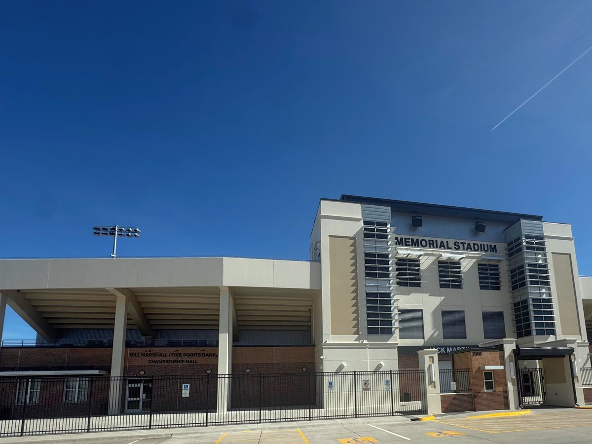 At Five Points Bank, we’re proud to support local sports and the communities that make Nebraska feel like home. 💙

From the sidelines to the stands, we know that teamwork, dedication, and community spirit are what bring us all together.⚾️🏀🏈