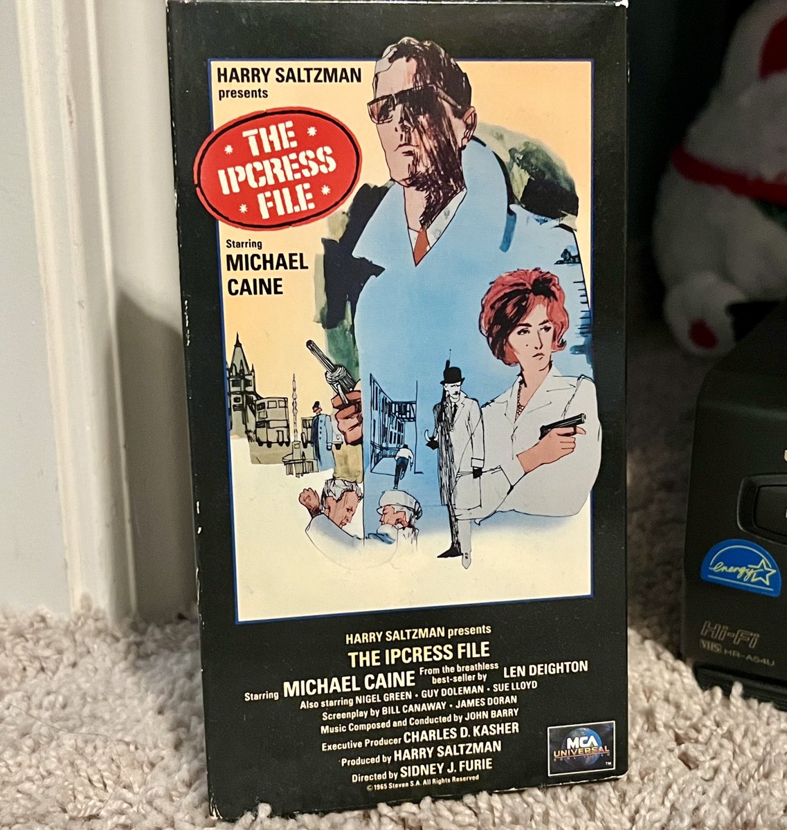 NicoleBdorf's tweet photo. @ATRightMovies My 10 year old son is a huge fan & loves collecting #MichaelCaine media. He even drew the #Sleuth poster by hand & has it on his bedroom wall 🫡
#HappyBirthday #IpcressFile #Legend #FourthProtocol https://t.co/KCyQMP6Z5x