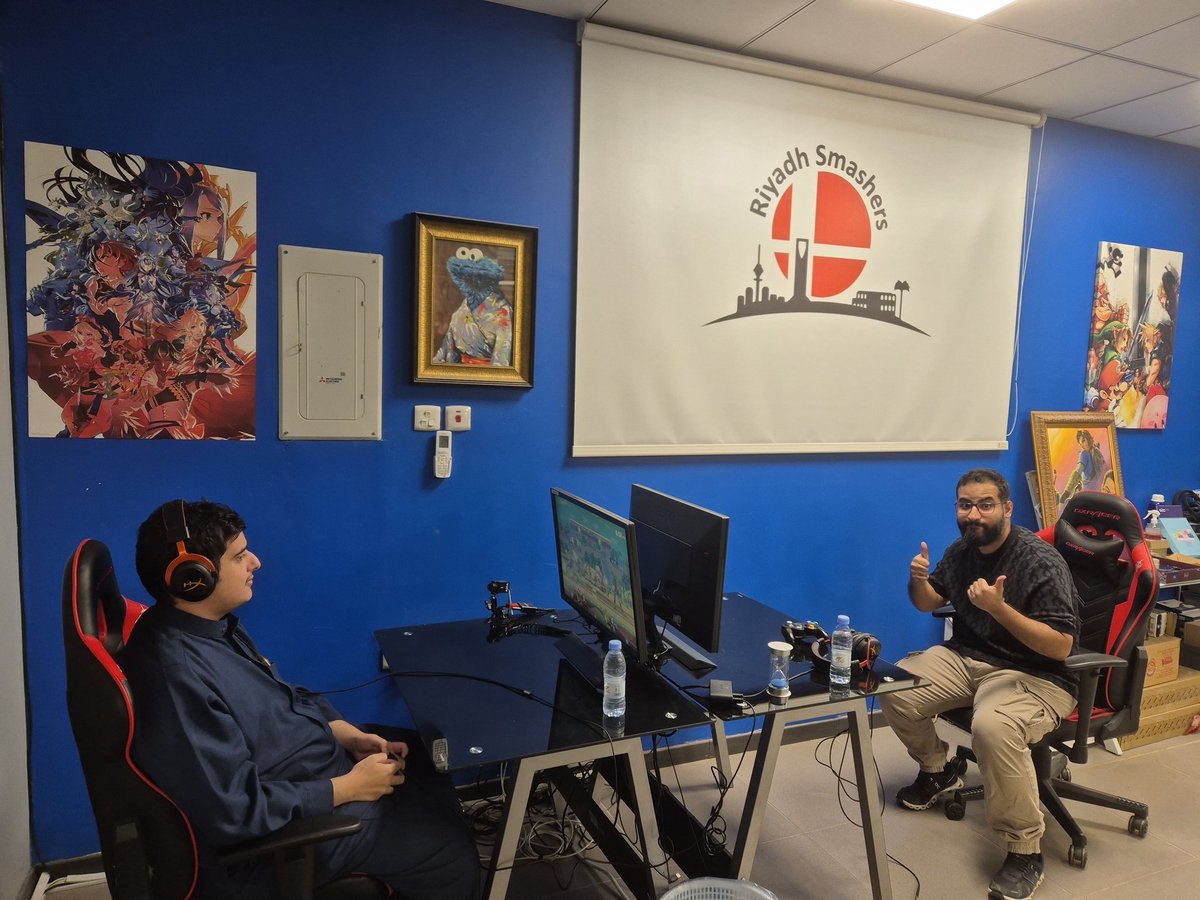بدا البث المباشر 

Stream started on <a href="/VGBootCamp/">VGBC</a>

Twitch.tv/ESportTent 
twitch.tv/vgbootcamp