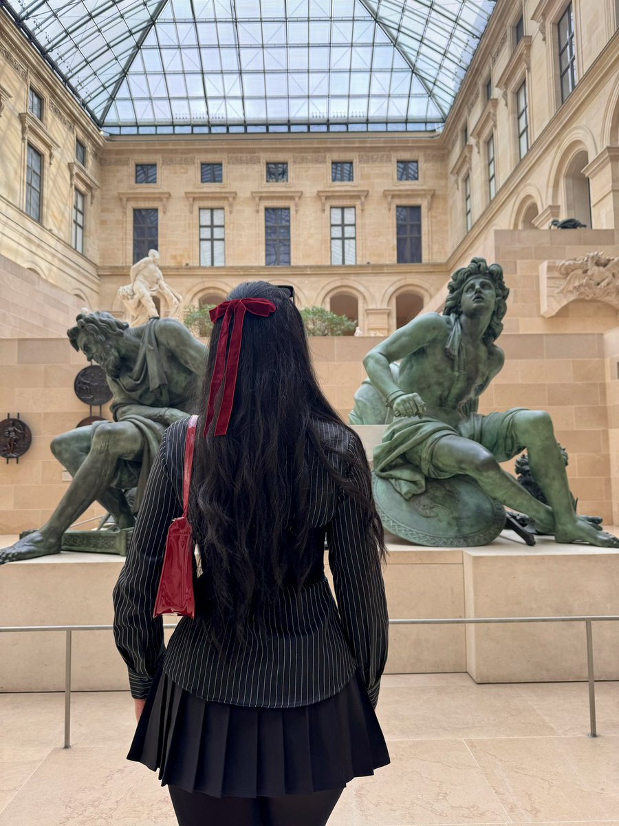 itsjasssi's tweet image. #paris.