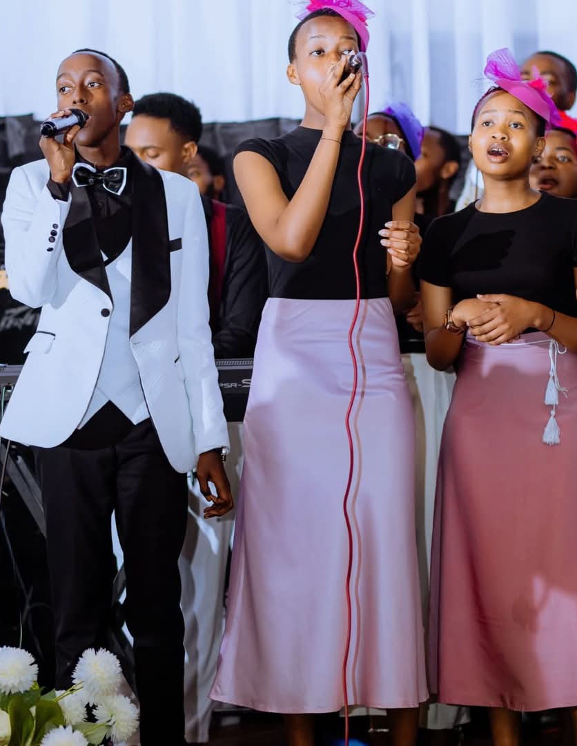 CAG_Gitwe's tweet image. Sabbath time, is our time, our chance to rest, to worship God, to forgive each other, to taste a wee bit of heaven, and to be more in sympathy with all that is, not least our own lives. Have a #wonderful and #restful Sabbath, dear friends.❤️