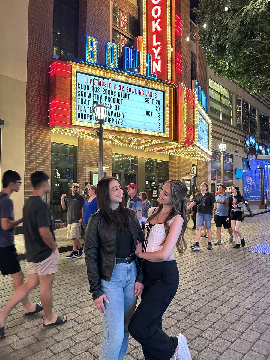 Xundae(◠‿◠✿) (@xundaetv) on Twitter photo Happiest Birthday to a once in a lifetime friend with the biggest heart! 🫶🏼 Thanks for always being you, i hope today is full of joy & blessings! ❤️ <a href="/UncivilQ/">UncivilQueen 🇵🇸</a> Happiest Birthday to a once in a lifetime friend with the biggest heart! 🫶🏼 Thanks for always being you, i hope today is full of joy & blessings! ❤️ <a href="/UncivilQ/">UncivilQueen 🇵🇸</a>
