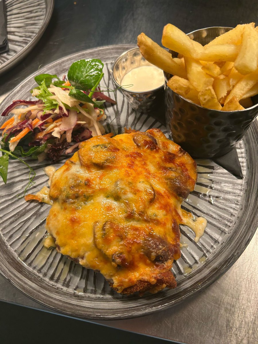 First parmo night off to a huge success - make sure you book your table for next Friday #parmo #parmonight #yorkshirepub #properpub